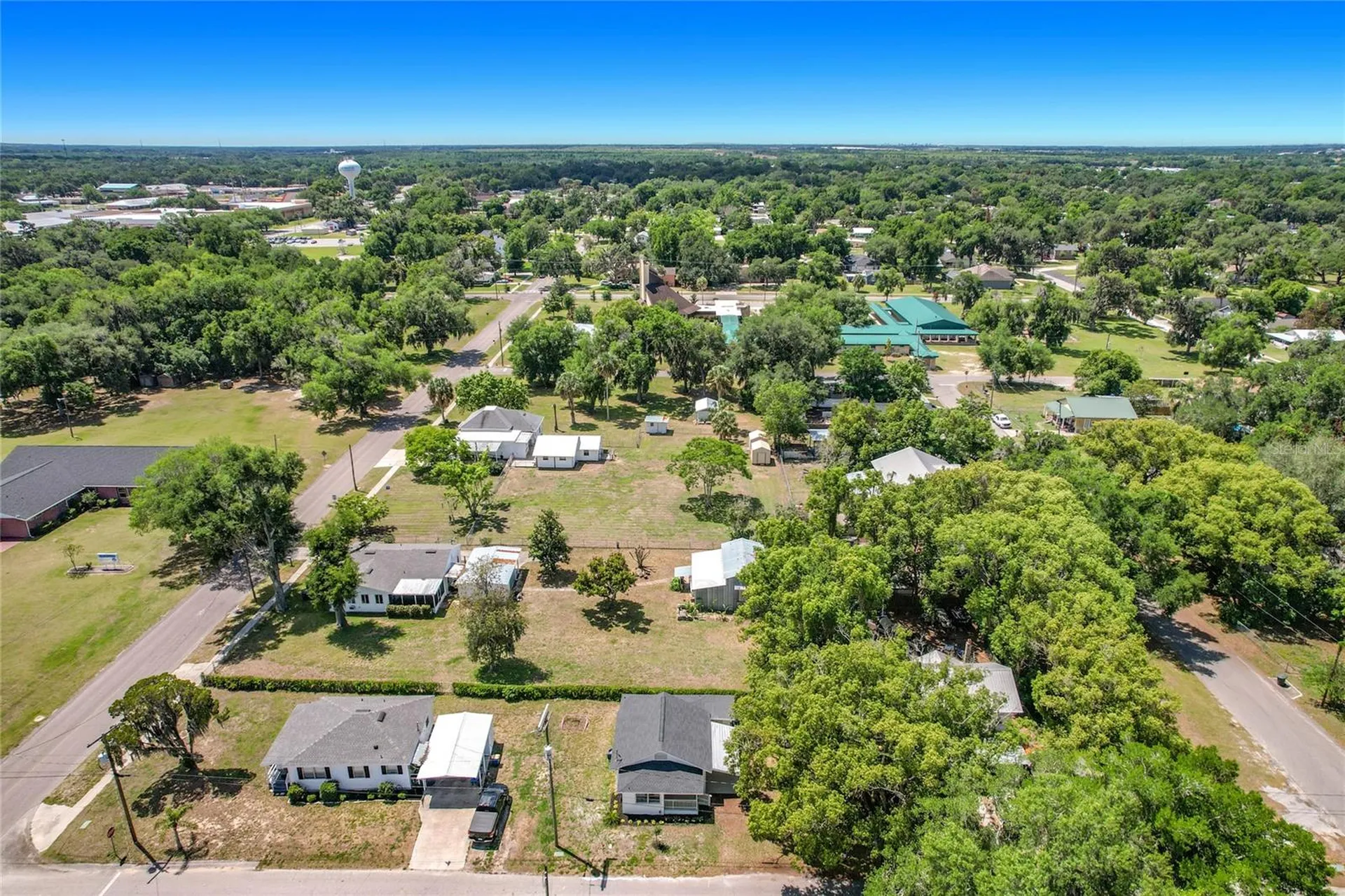 445 W Hooker Street Bartow FL 33830
