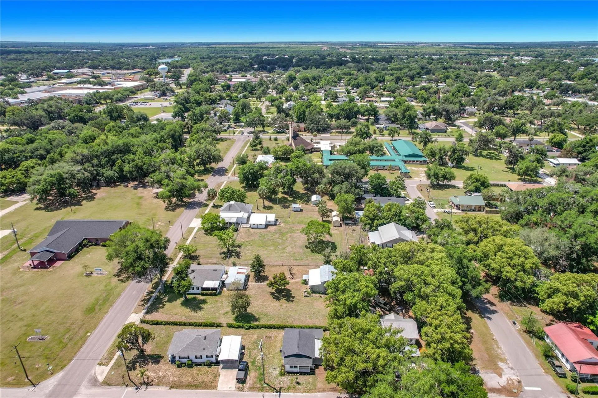 445 W Hooker Street Bartow FL 33830