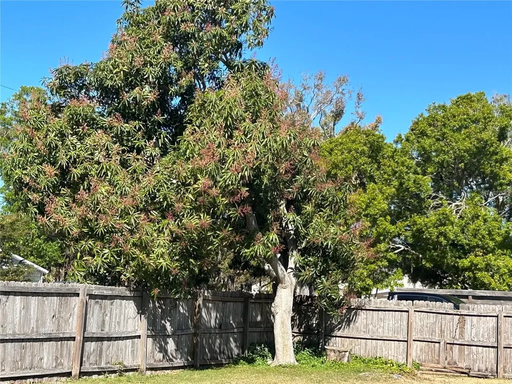 4722 Harris Avenue Sarasota FL 34233