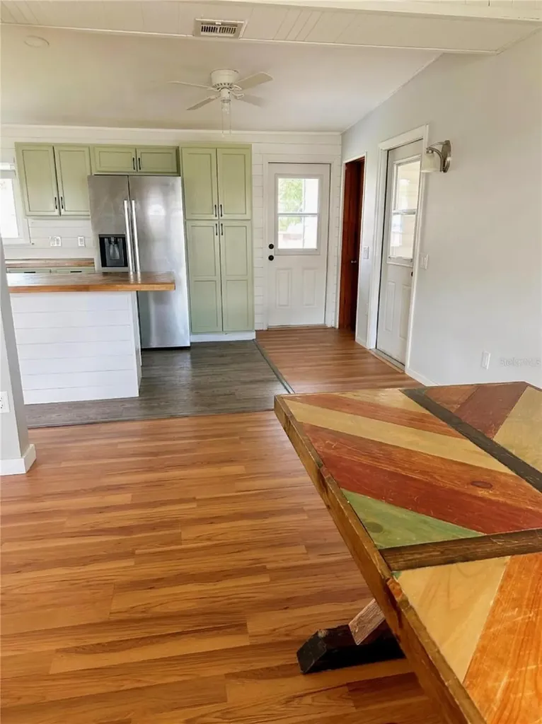 4722 Harris Avenue Sarasota FL 34233
