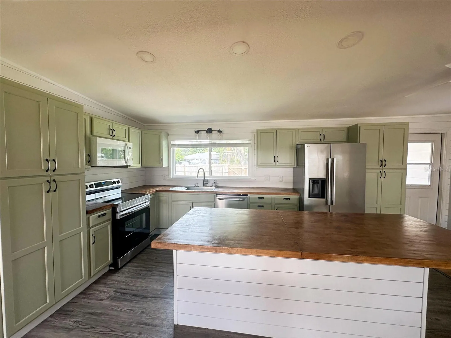 4722 Harris Avenue Sarasota FL 34233