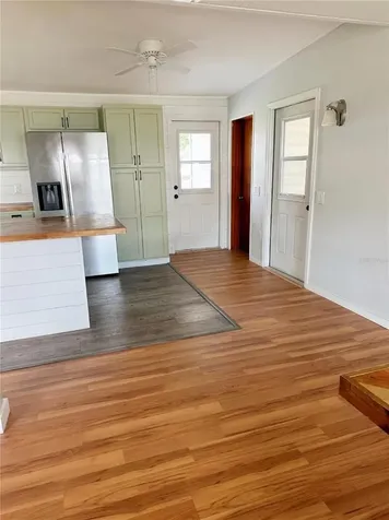 4722 Harris Avenue Sarasota FL 34233
