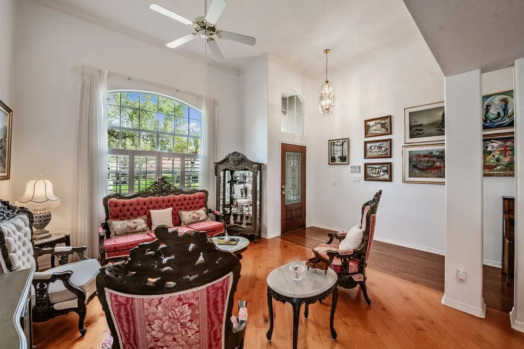 18911 Avenue Biarritz Lutz FL 33558