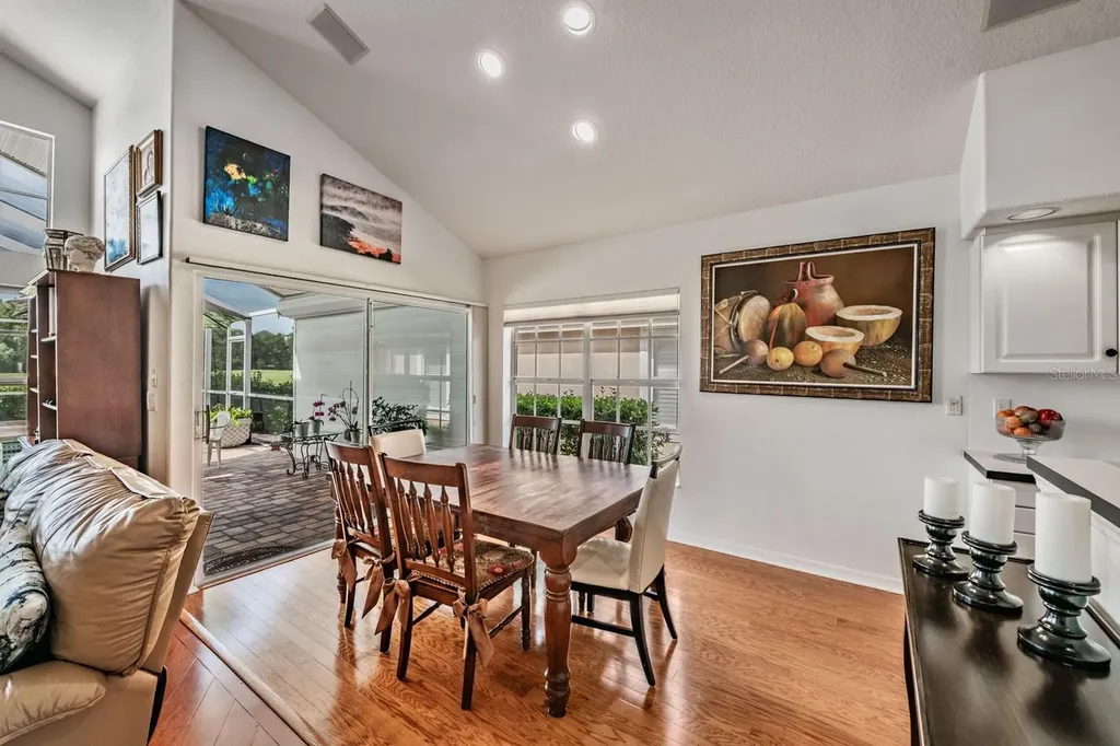 18911 Avenue Biarritz Lutz FL 33558