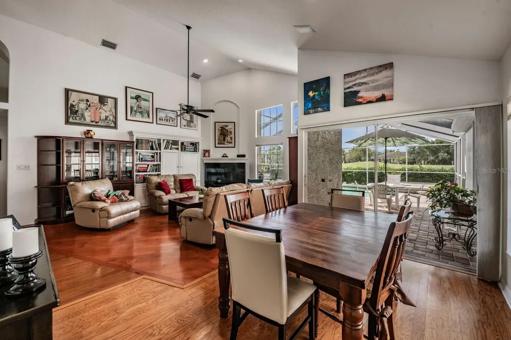 18911 Avenue Biarritz Lutz FL 33558
