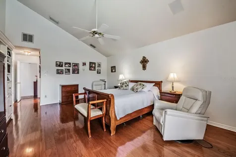 18911 Avenue Biarritz Lutz FL 33558