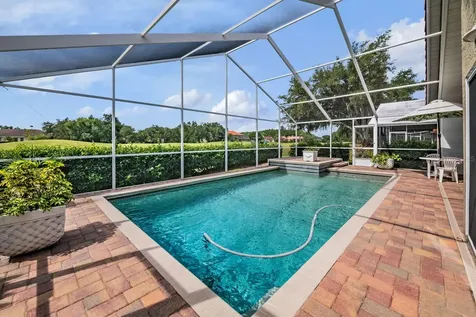 18911 Avenue Biarritz Lutz FL 33558