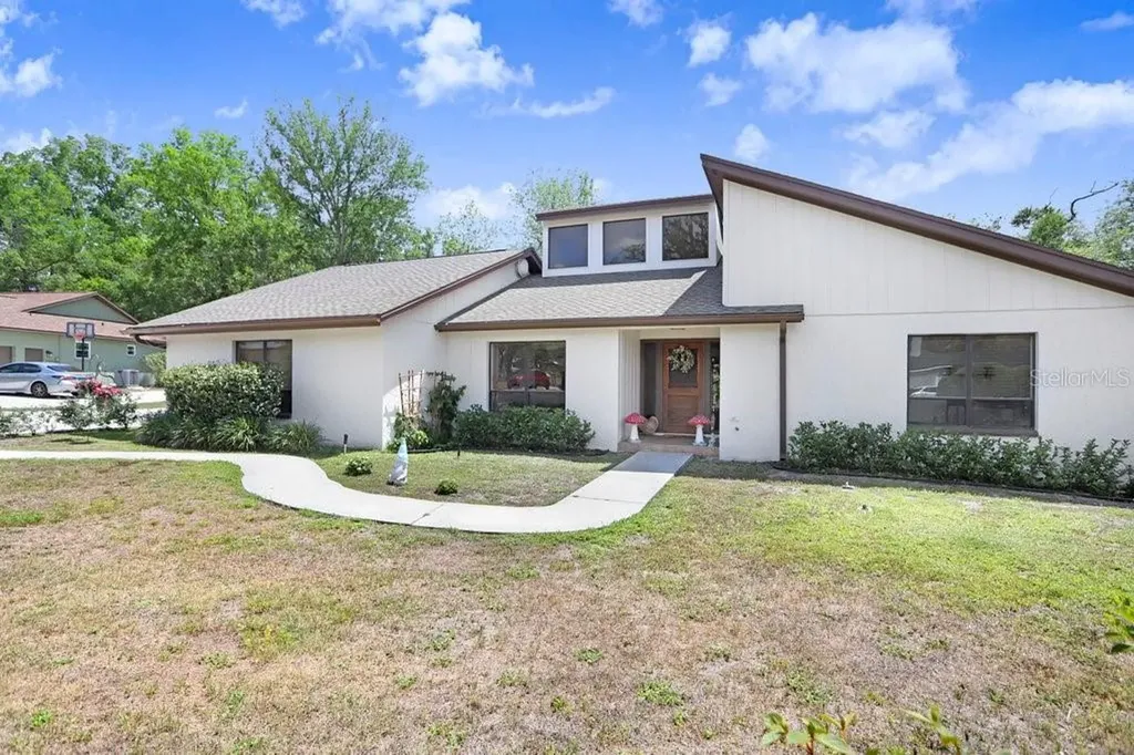 4705 Fernstone Court Brandon FL 33511