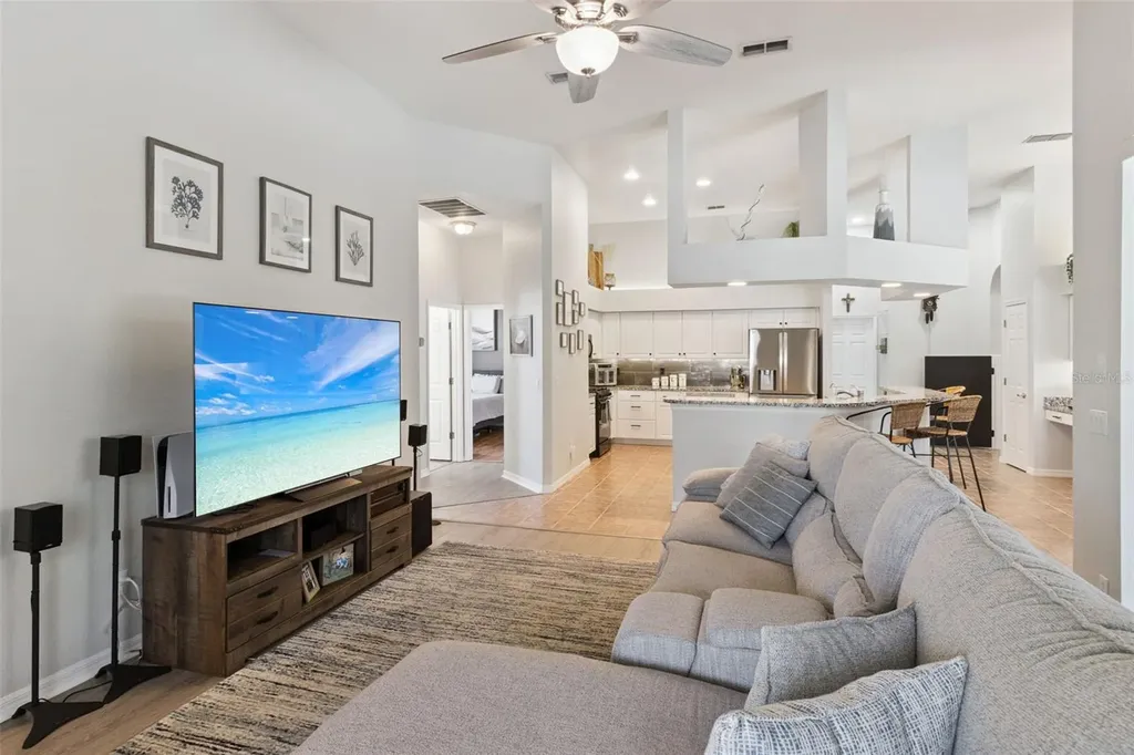 5699 Pond Pine Point Oviedo FL 32765