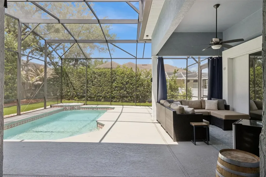 5699 Pond Pine Point Oviedo FL 32765
