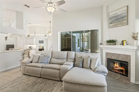 5699 Pond Pine Point Oviedo FL 32765