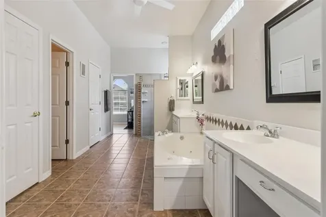 5699 Pond Pine Point Oviedo FL 32765