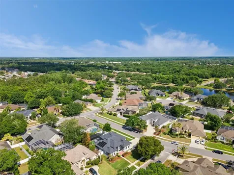 5699 Pond Pine Point Oviedo FL 32765