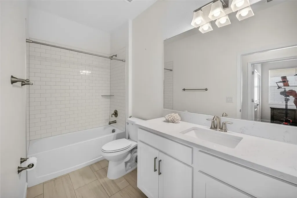5513 Little Path Drive Wimauma FL 33598