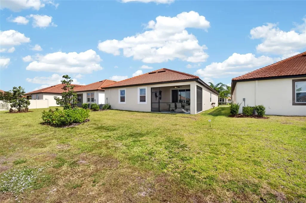5513 Little Path Drive Wimauma FL 33598