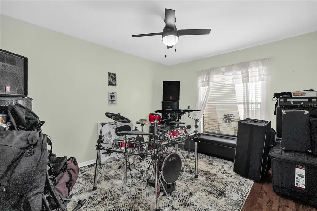 6123 Sunnyvale Drive Orlando FL 32822