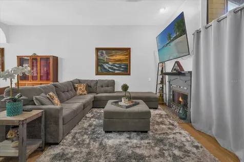 6123 Sunnyvale Drive Orlando FL 32822