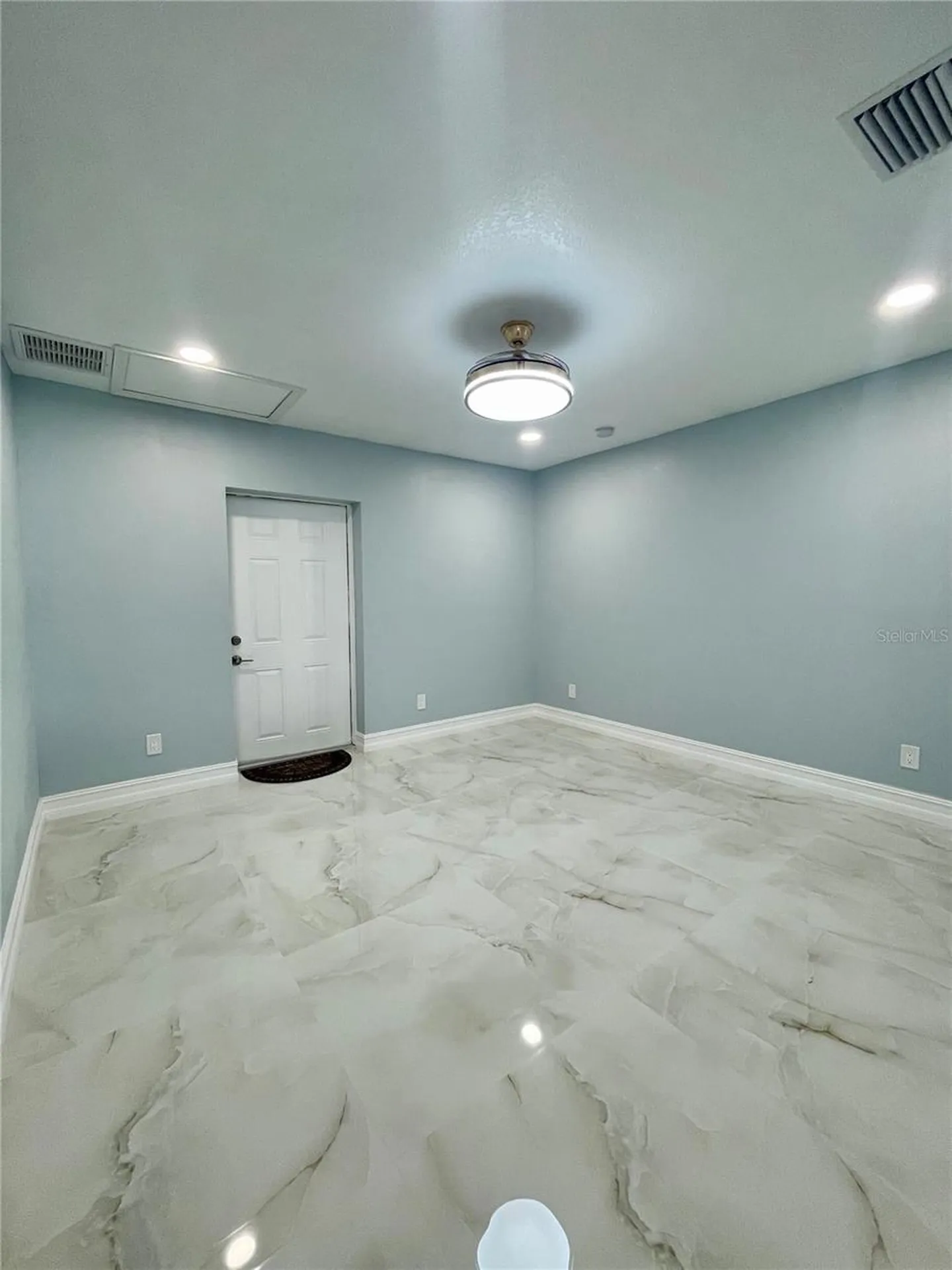 8503 Woodwick Court Tampa FL 33615
