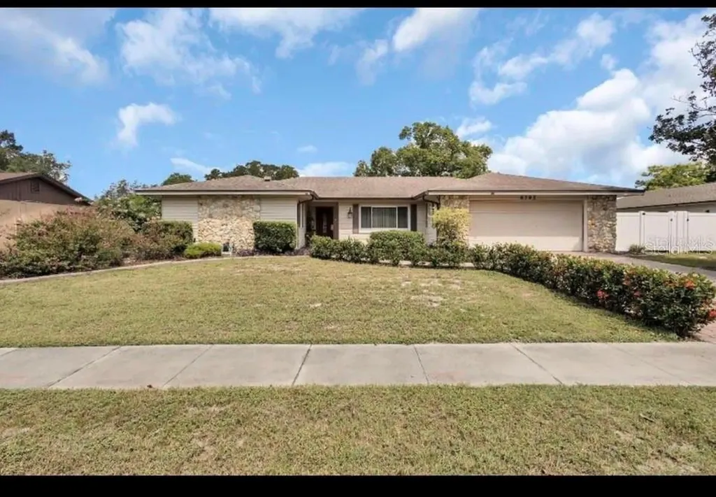 6792 Tamarind Circle Orlando FL 32819