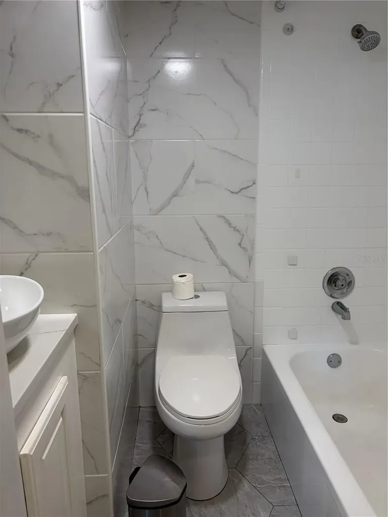 6792 Tamarind Circle Orlando FL 32819