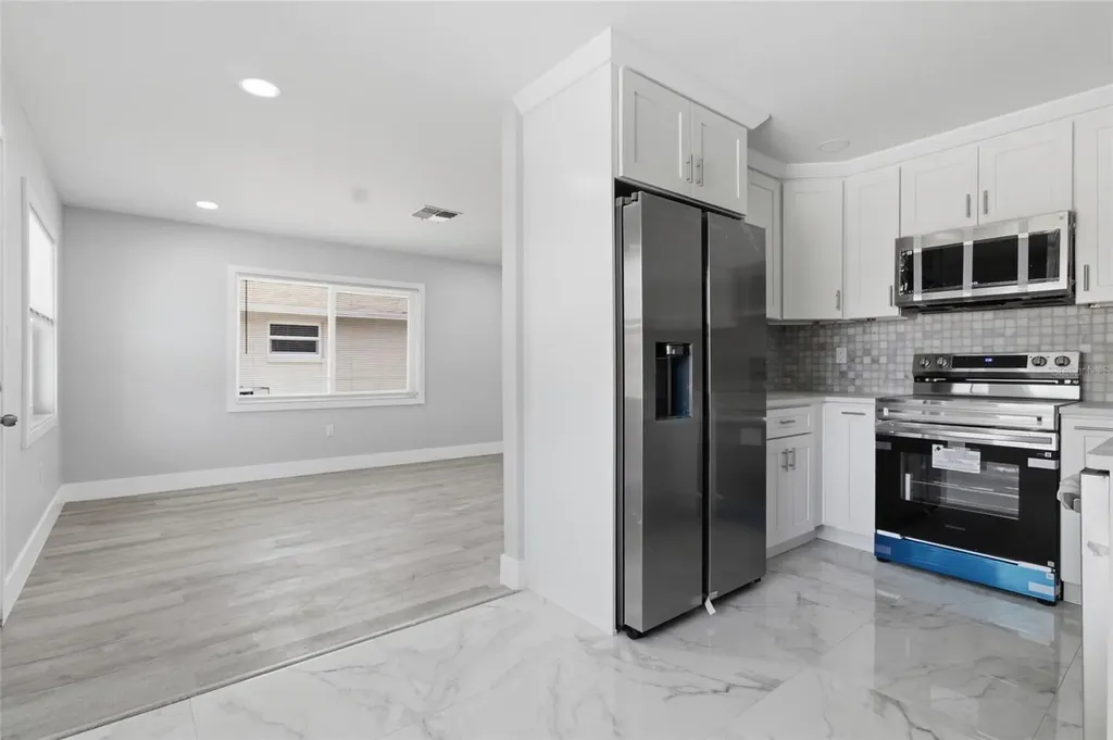 3042 Bahia Avenue Holiday FL 34690