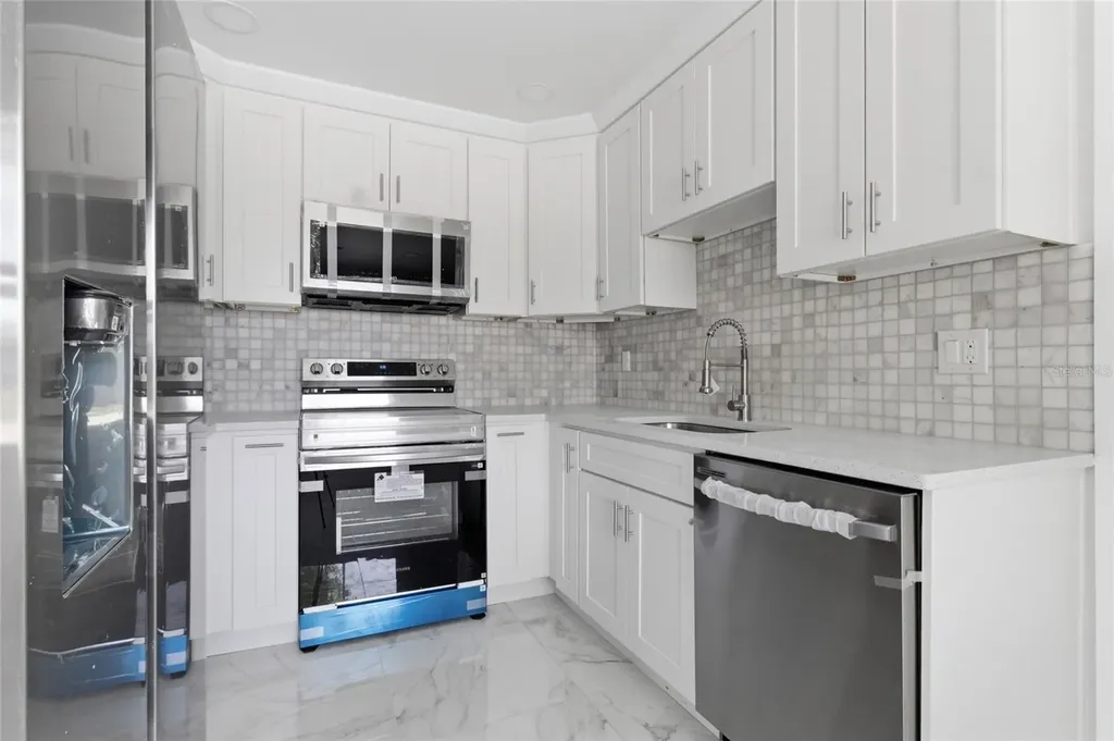 3042 Bahia Avenue Holiday FL 34690