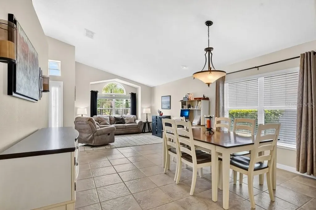 9506 Pecky Cypress Way Orlando FL 32836
