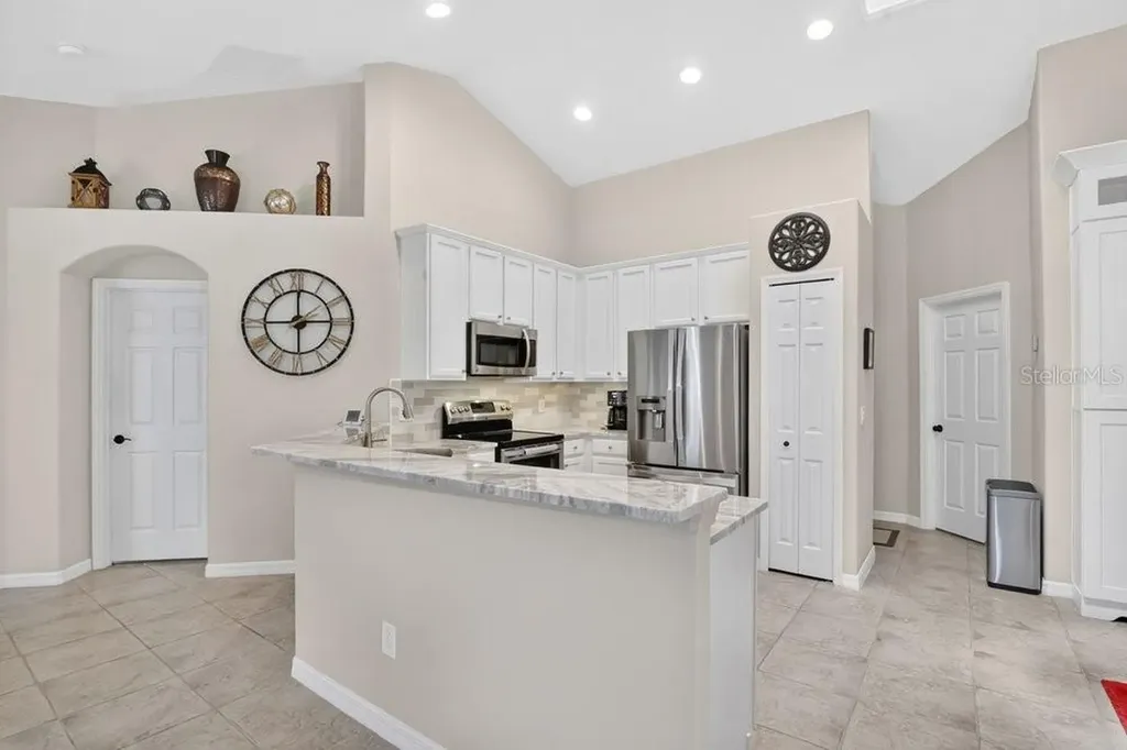 9506 Pecky Cypress Way Orlando FL 32836