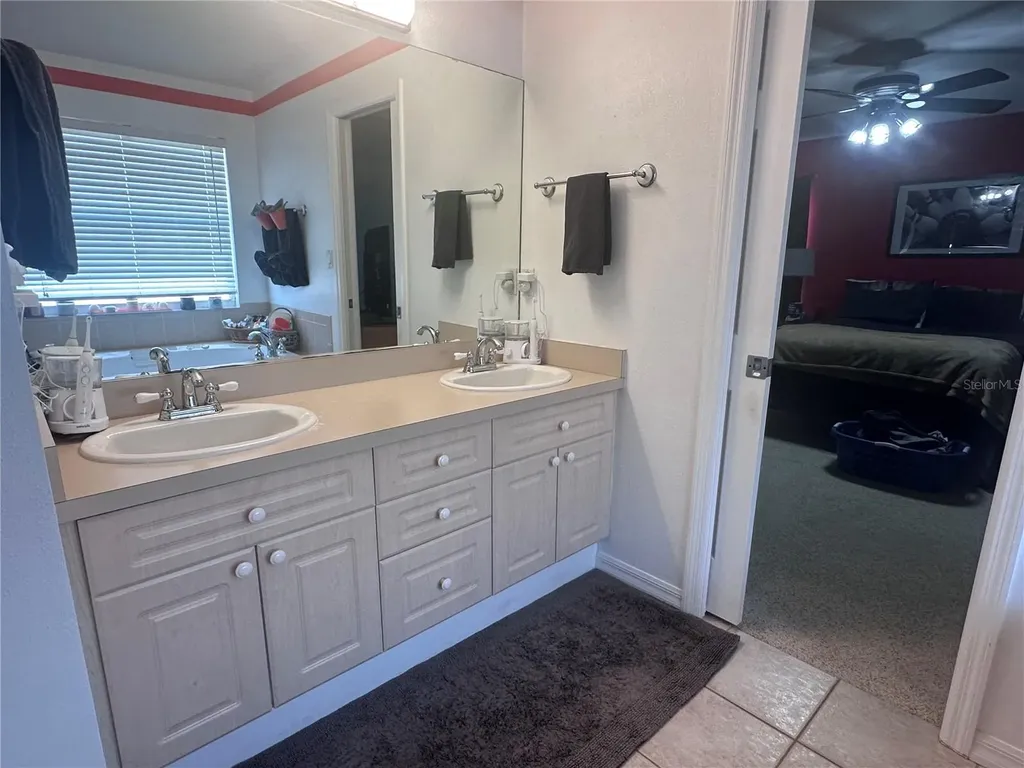 10632 Lake Vista Drive Seminole FL 33772