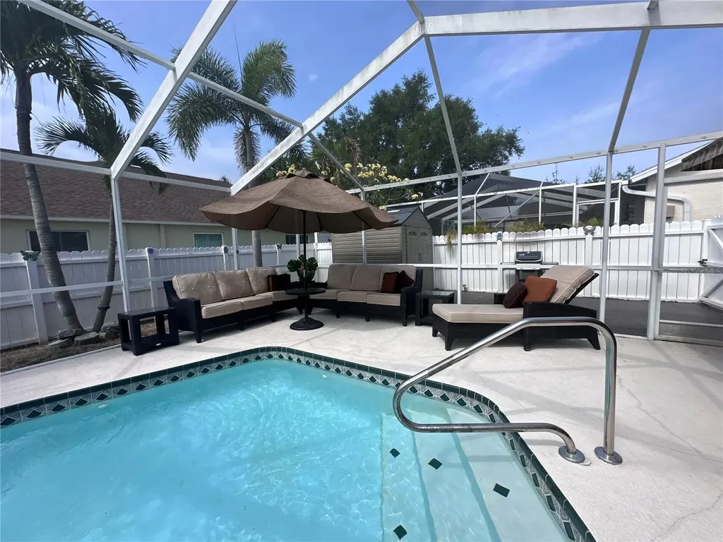 10632 Lake Vista Drive Seminole FL 33772