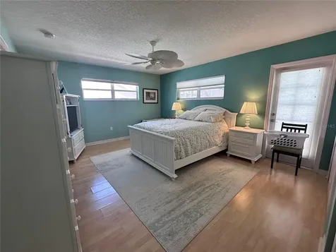 10632 Lake Vista Drive Seminole FL 33772