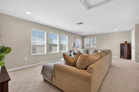 18428 Malinche Loop Spring Hill FL 34610