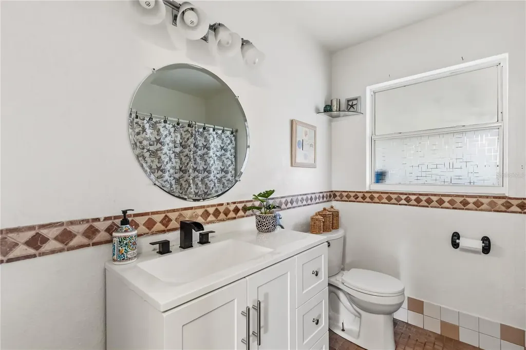 1508 Erin Lane Clearwater FL 33755