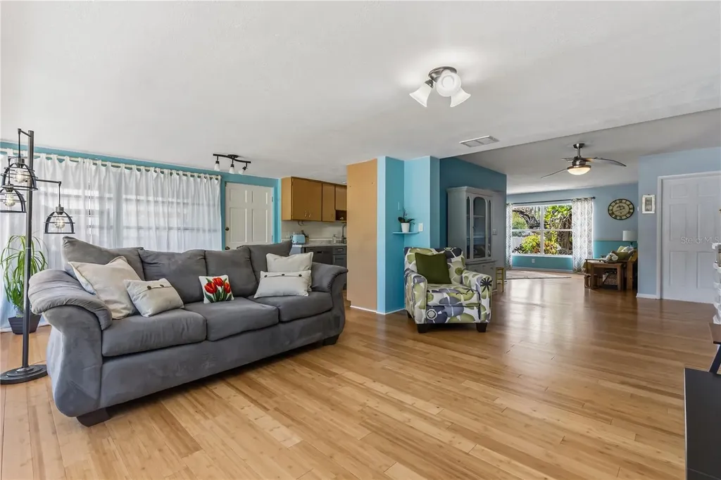 1508 Erin Lane Clearwater FL 33755