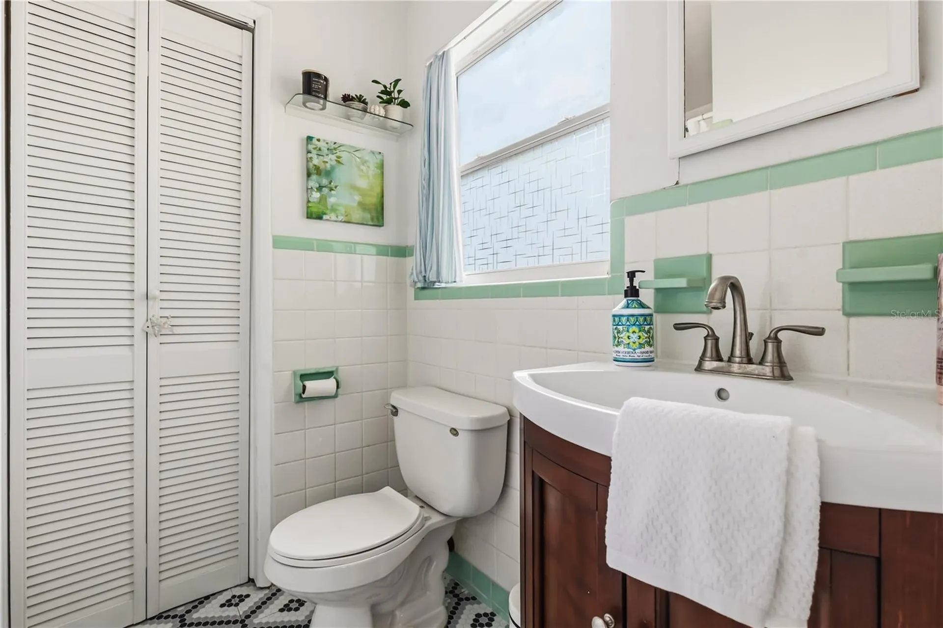 1508 Erin Lane Clearwater FL 33755