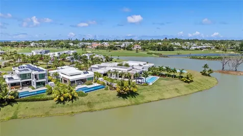 13 Salt Lane, The Isles At Dorado Beach Dorado PR 00646
