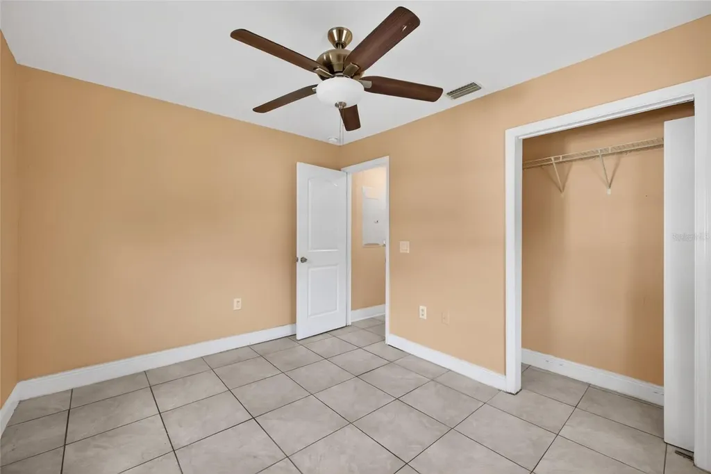 10115 N 14th Tampa FL 33612