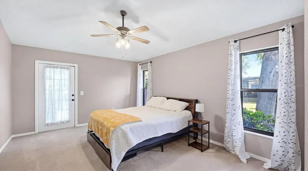 2519 Wood Oak Drive Sarasota FL 34232