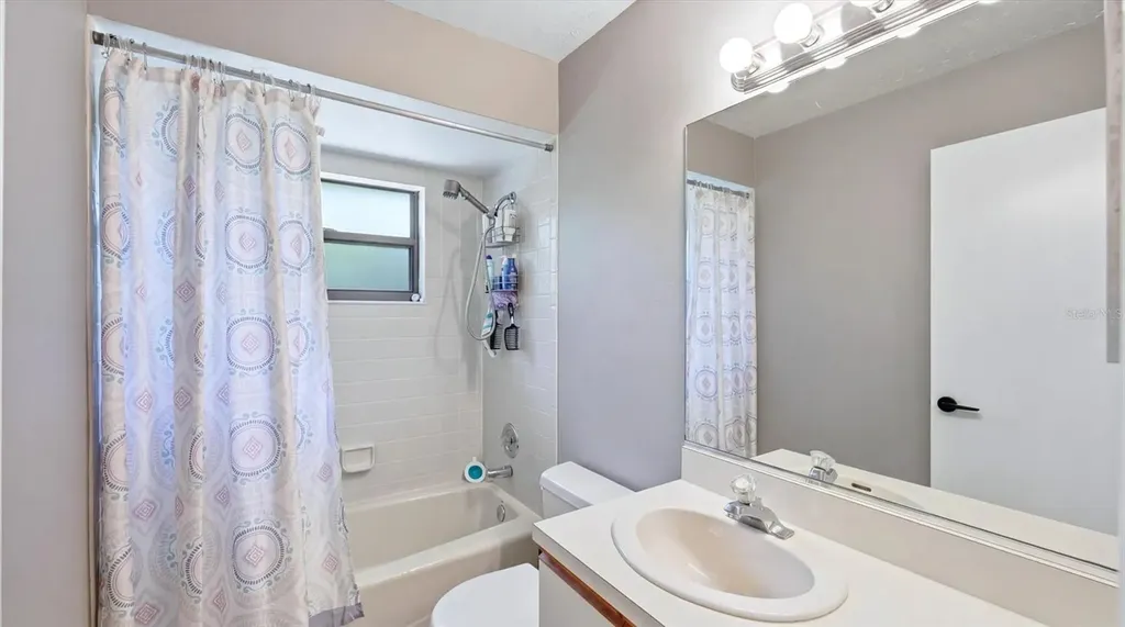 2519 Wood Oak Drive Sarasota FL 34232