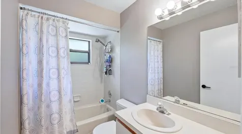 2519 Wood Oak Drive Sarasota FL 34232