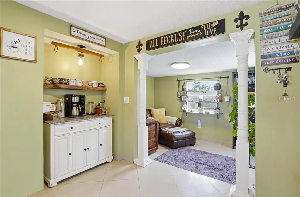 6308 5th Street W Bradenton FL 34207