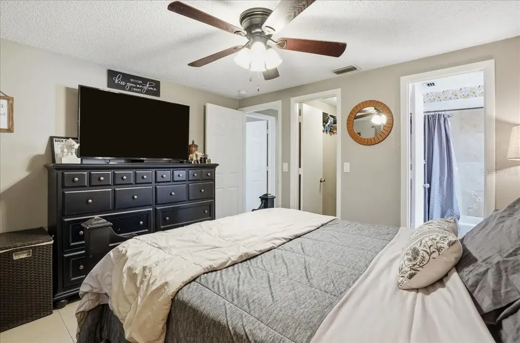6308 5th Street W Bradenton FL 34207