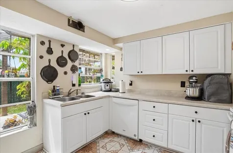 6308 5th Street W Bradenton FL 34207