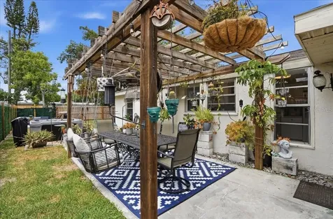 6308 5th Street W Bradenton FL 34207