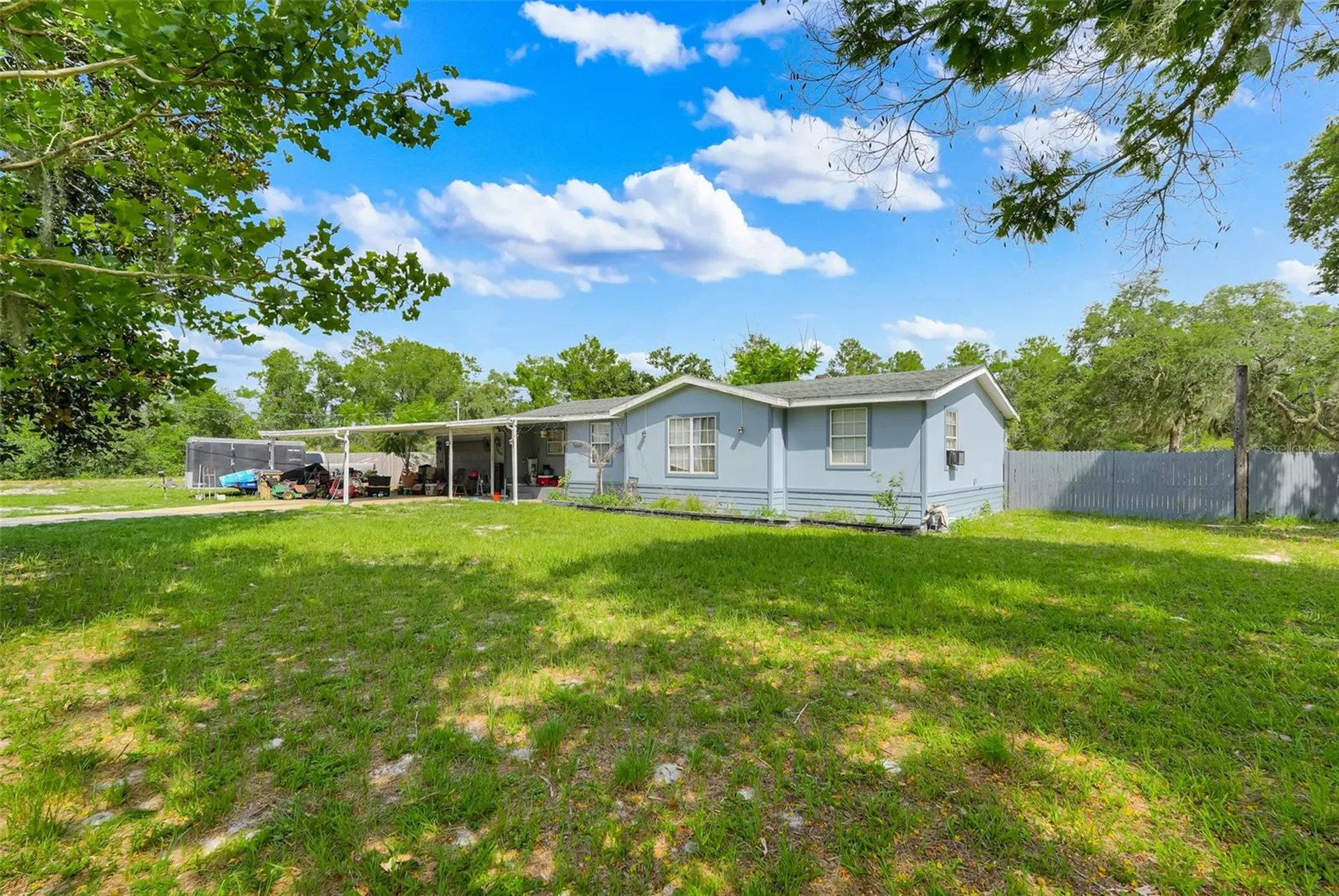 26106 Fishermans Road Paisley FL 32767