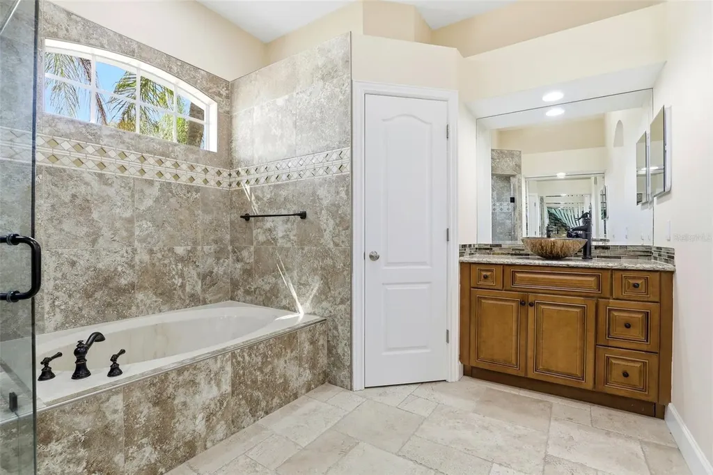 1356 Anna Catherine Drive Orlando FL 32828