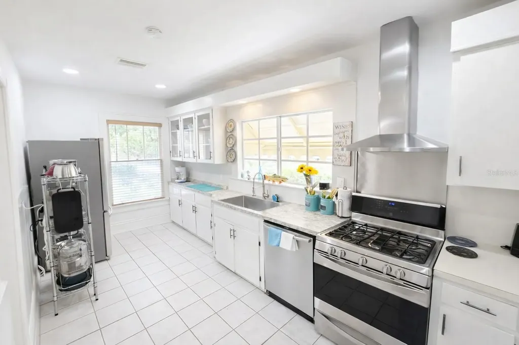 2628 10th Street W Palmetto FL 34221