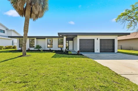3917 E Eden Roc Circle Tampa FL 33634