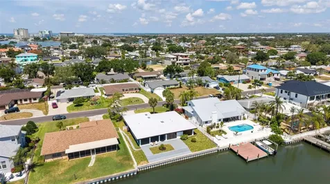 3917 E Eden Roc Circle Tampa FL 33634