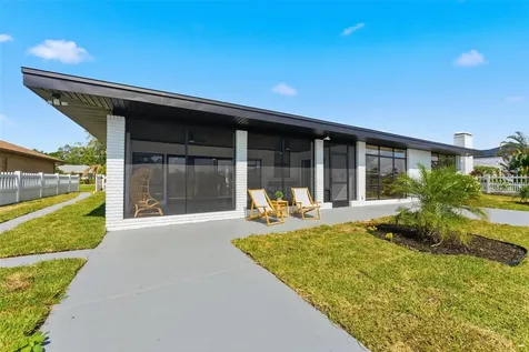 3917 E Eden Roc Circle Tampa FL 33634